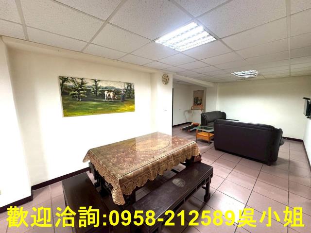 新竹竹北店面-8